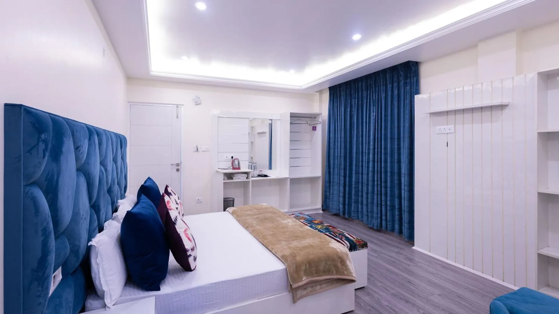 לינה וארוחת בוקר שימלה La Bamba Homes